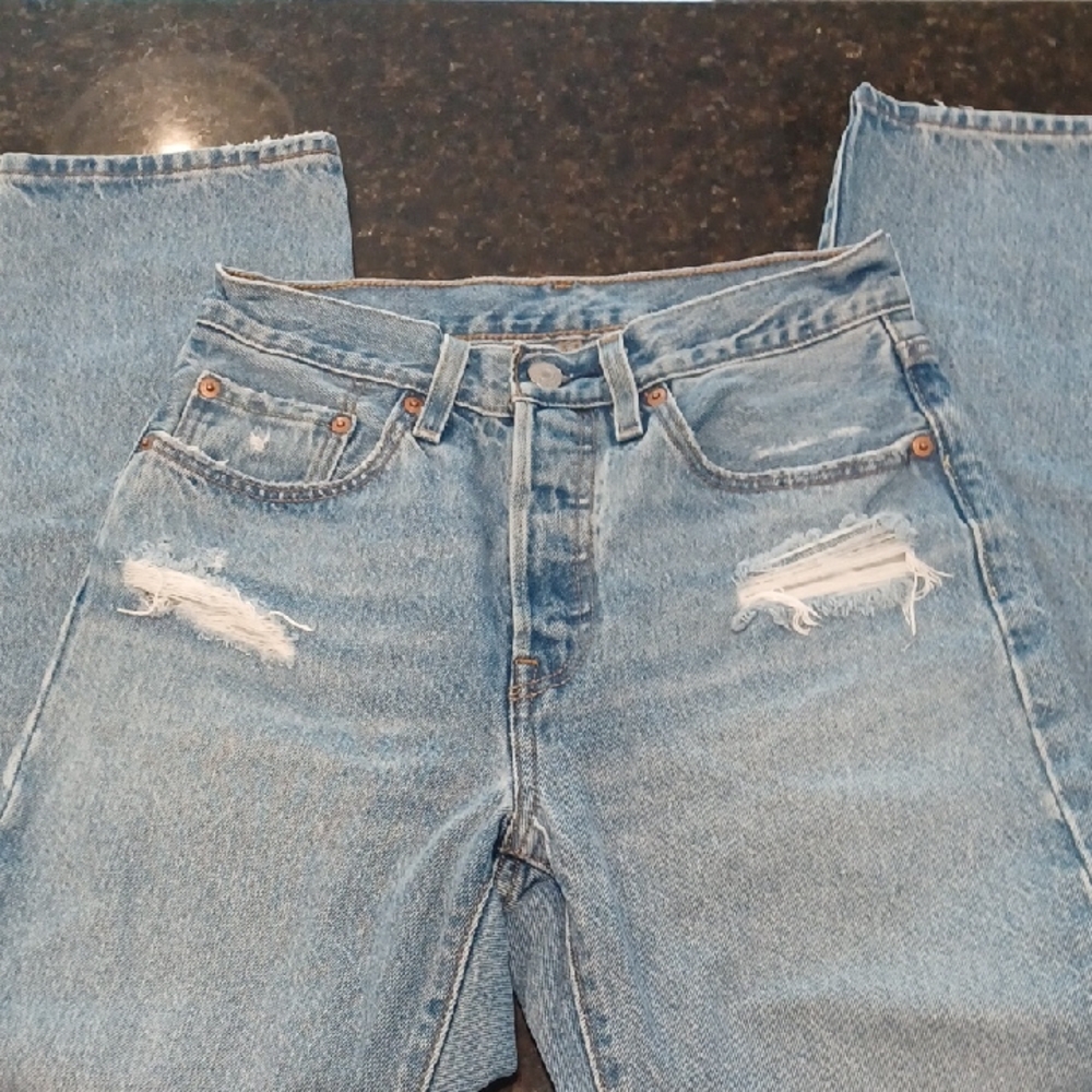 Levi's High Rise Jeans